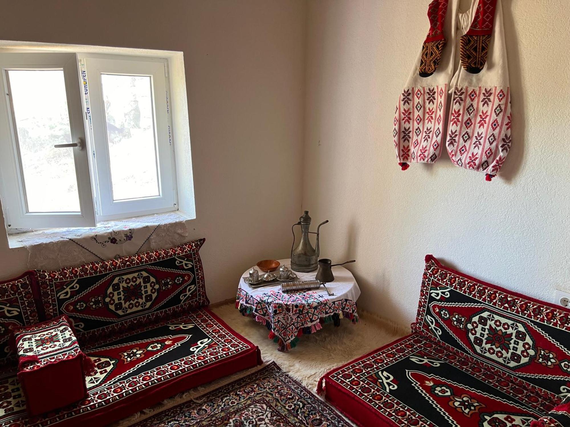Kod Kapetana Tea Gornji Lukomir Exterior foto